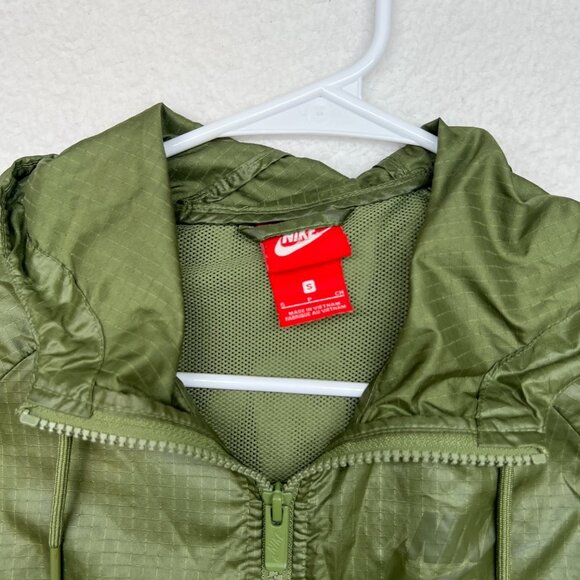 Nike | Women's Two Tone Wind Breaker Forest Green Size Small - Picture 2 of 8